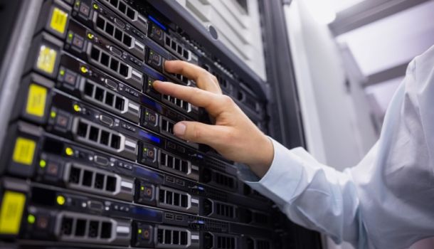 Drift af server / webhotel